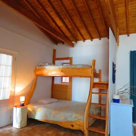 Casa Do Cais Farm stay Monte (Azores)