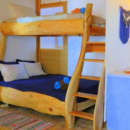 Casa Do Cais * Monte (Azores)