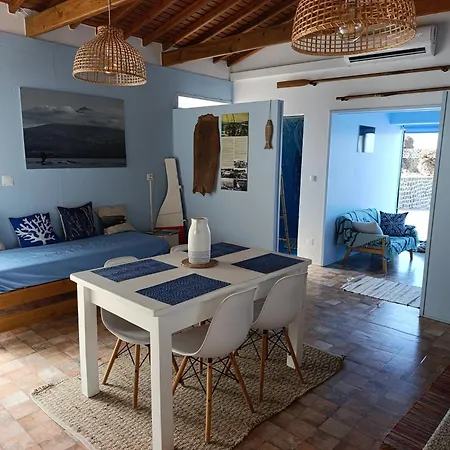 Casa Do Cais * Monte (Azores)