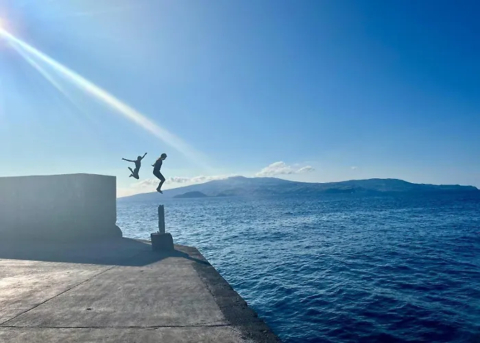 Casa Do Cais * Monte (Azores)