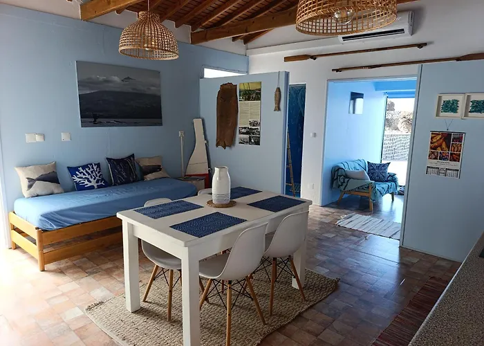 Casa Do Cais * Monte (Azores)